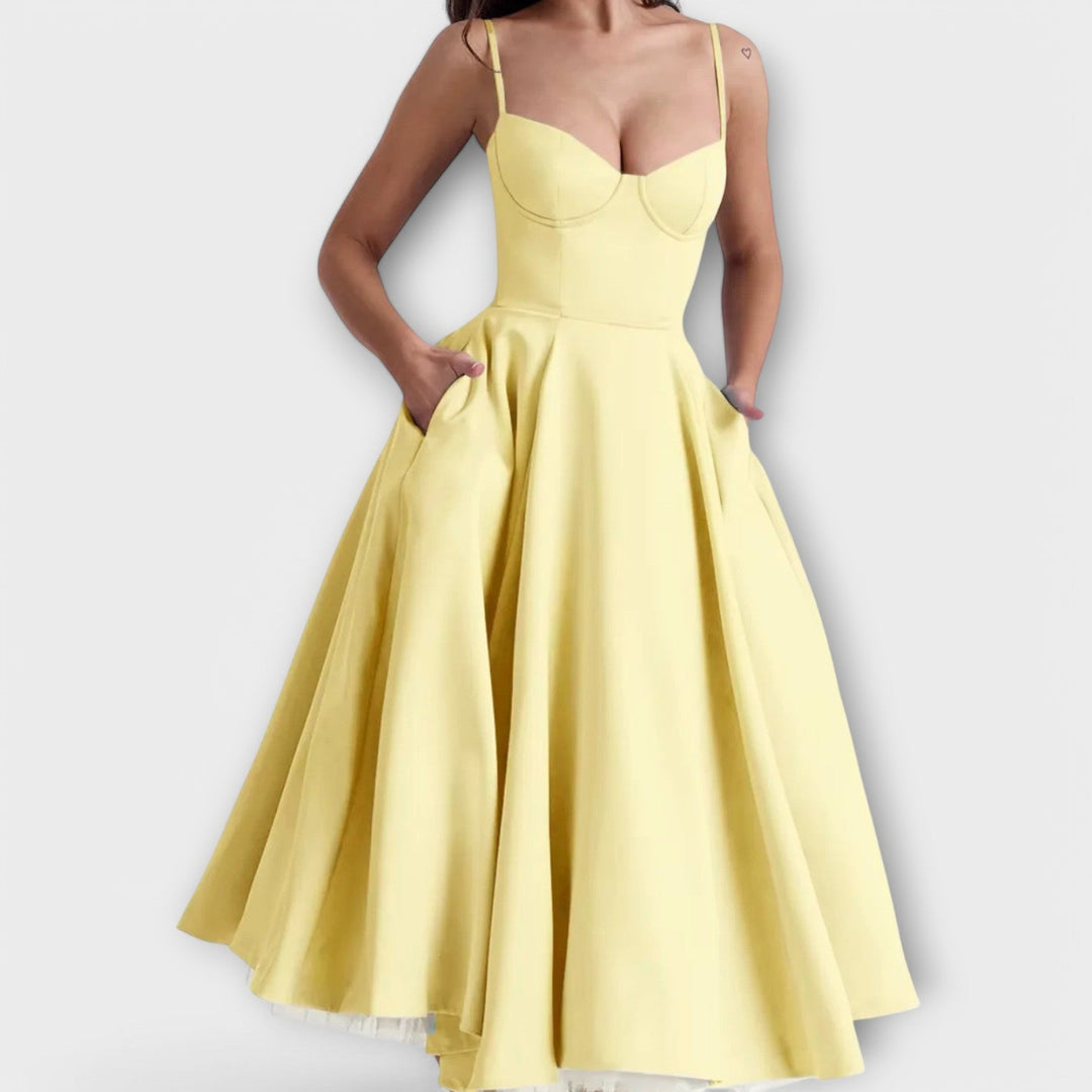 Mélie – Lehká letní šaty s detailem korzetu