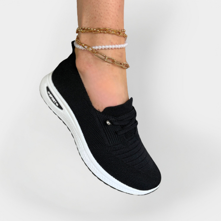 Sportovní boty s lehkým materiálem a flexibilní podrážkou