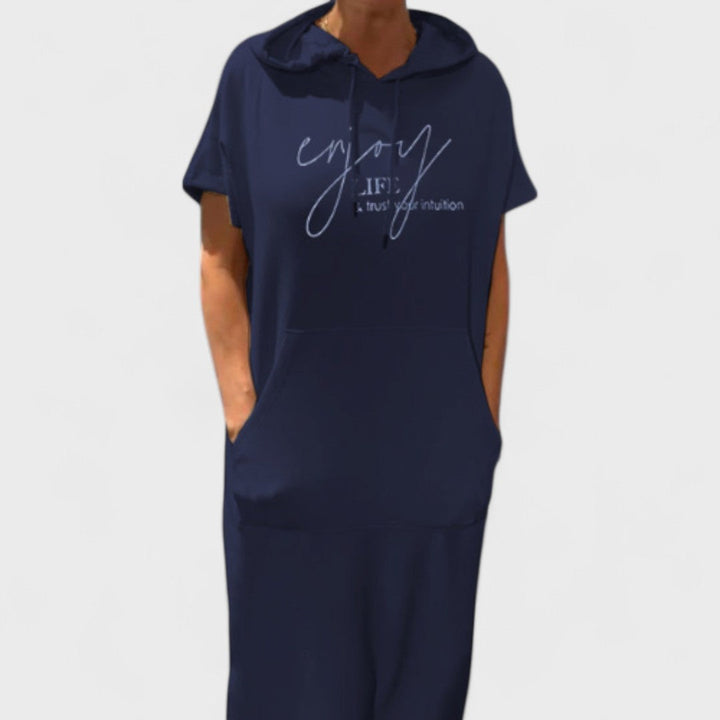 Saskia - Šaty s Kapucí