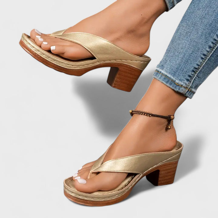 Petra - Ortopedické pantofle s podpatky