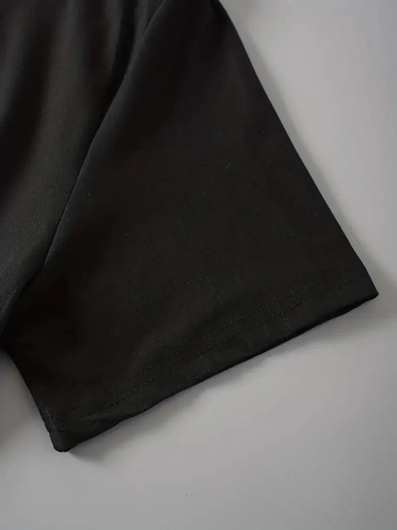 Unisex černé tričko s kočkou a dýní - ideální pro Halloween oslavy a dekorace