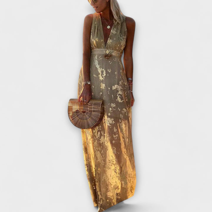 Plyšové šaty s V-výstřihem a detaily z flitrů