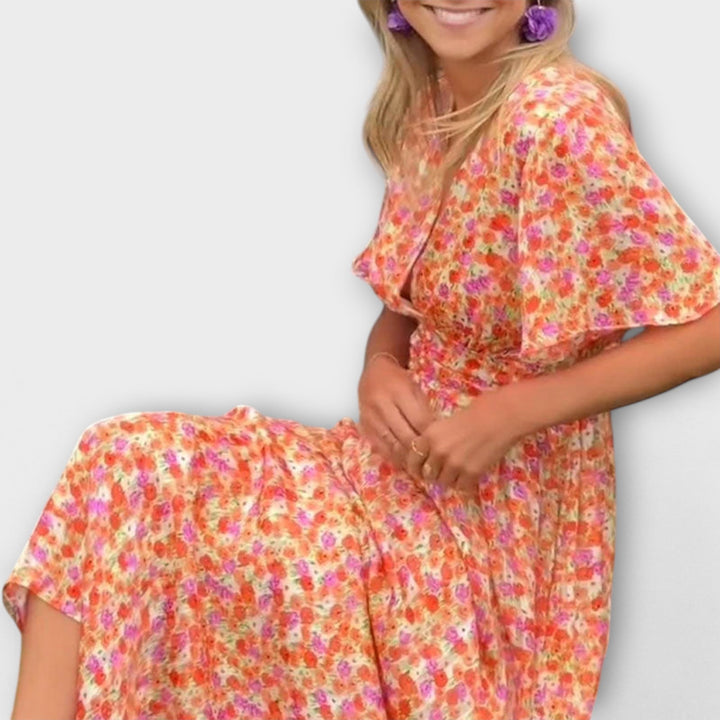 Monika – Klasické Šaty s Výstřihem do V