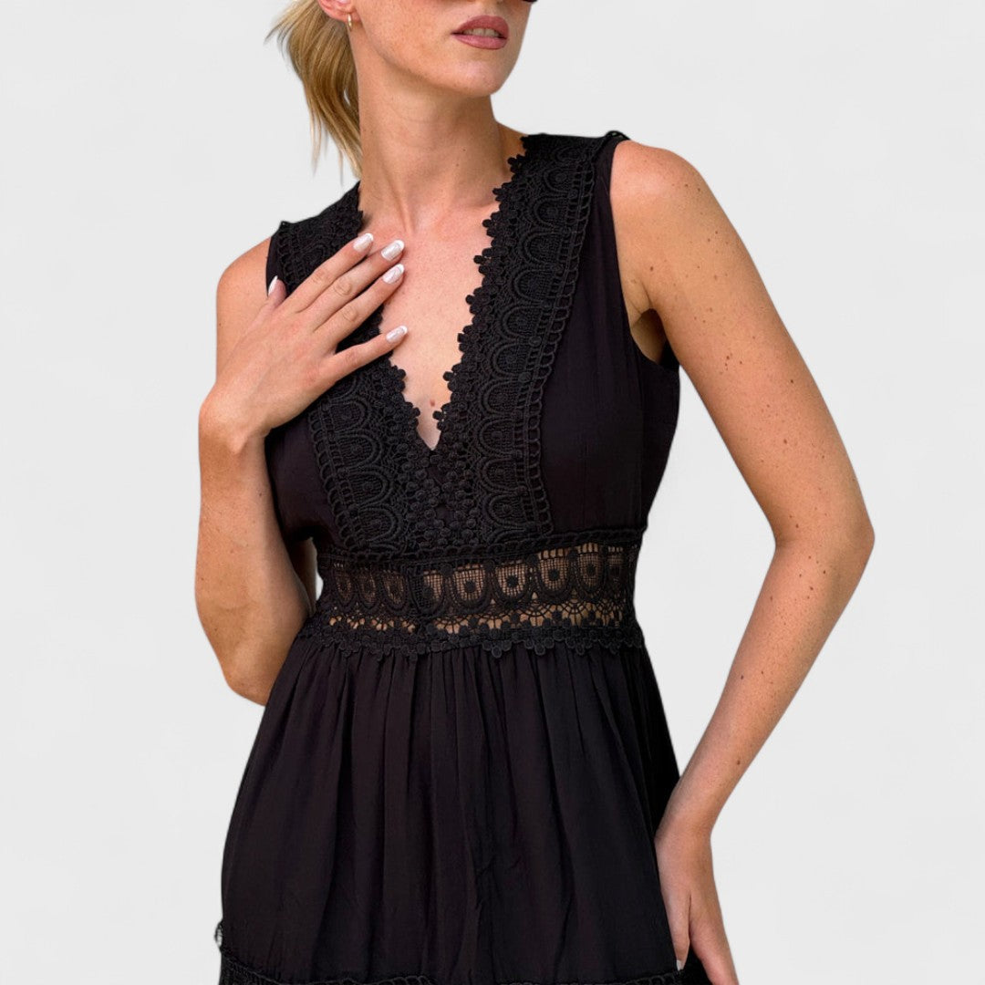 Veronika - Elegantní Krajková Šaty s Výstřihem do V