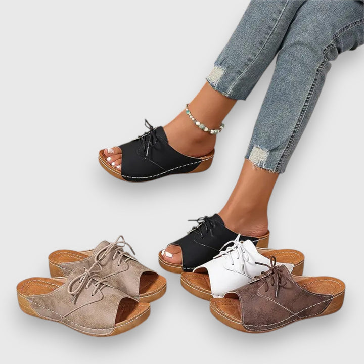 Saskia – Sandály ve vintage stylu