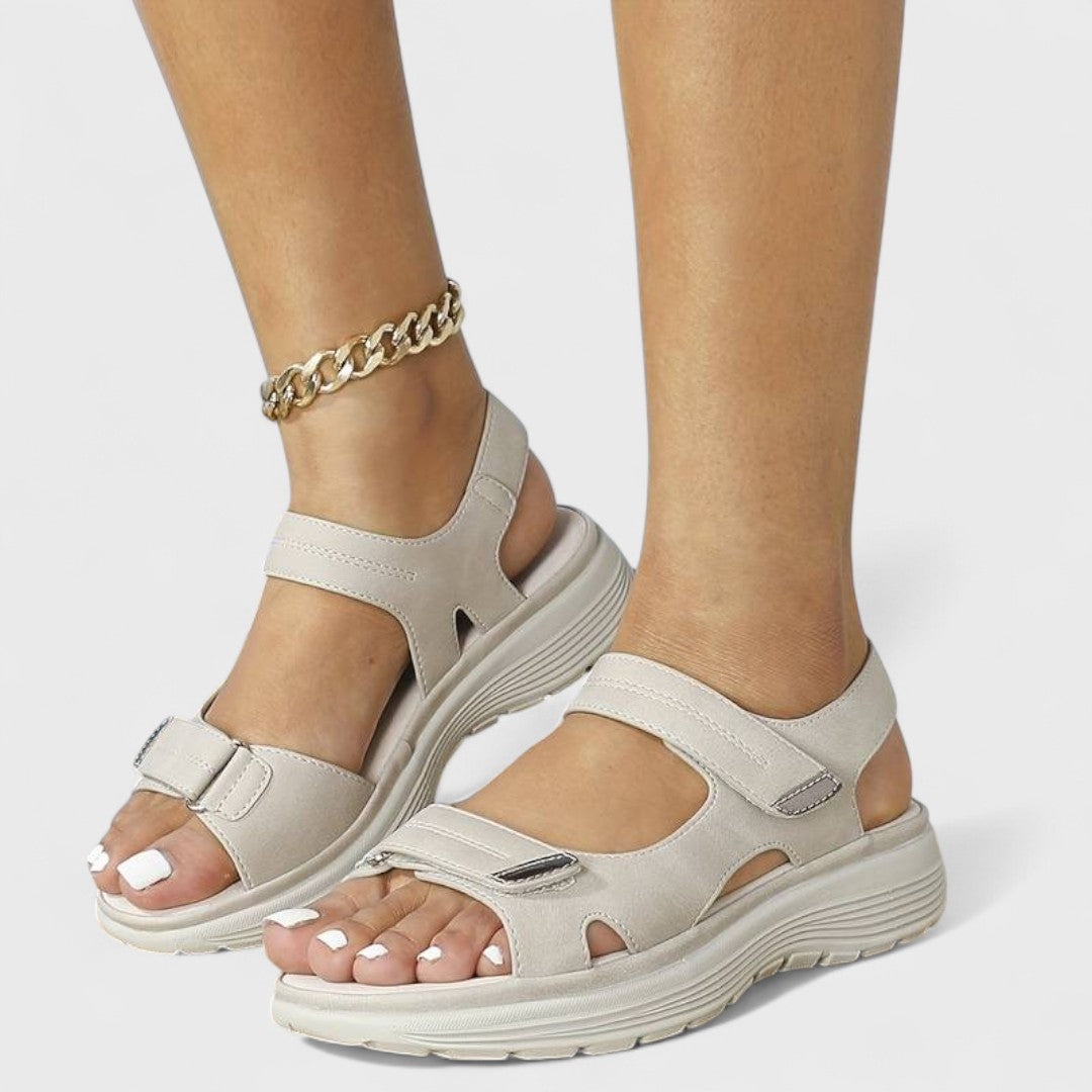 Ctirada - Ortopedické Kožené Sandály