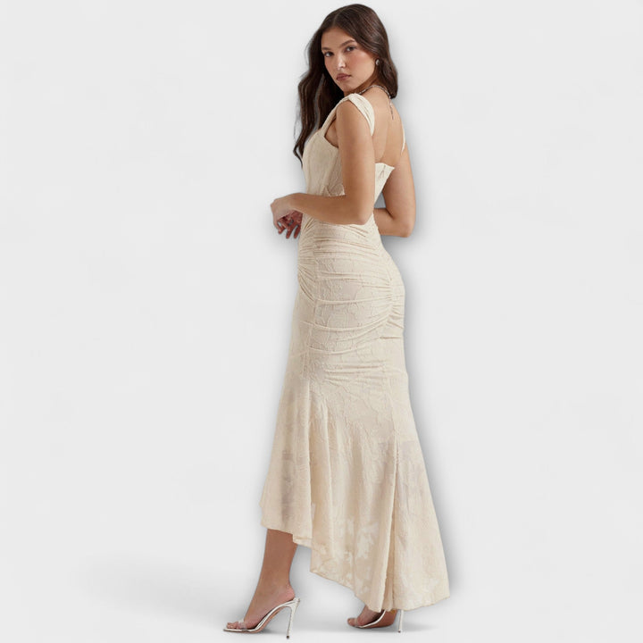 Renske - Dlouhé šaty s elegantním a rafinovaným korzetem